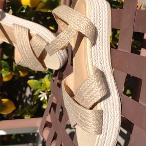Forever 21 Espadrille Flat Jute Platform Sandals 6.5
